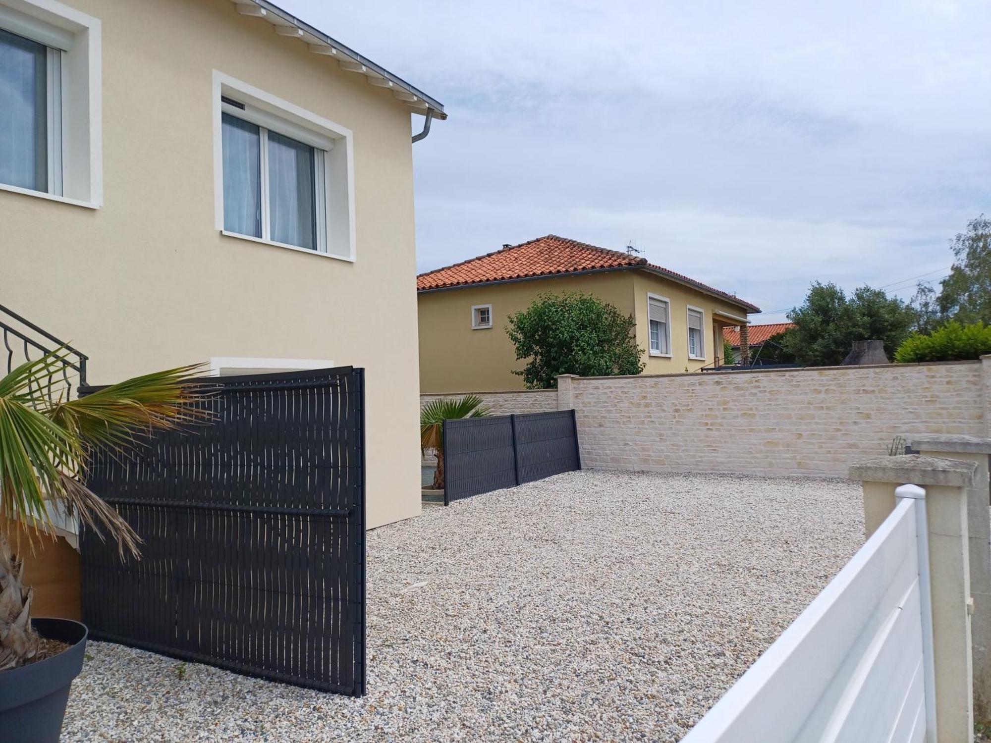 Appartamento L'Echappee Belle Bessines Esterno foto